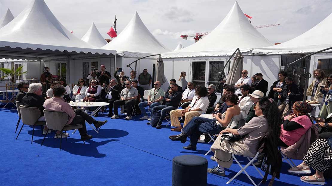 Hussein Fahmi in the First Session of the Egyptian Pavilion at Cannes: Preserving Cinematic Heritage is an Ongoing Responsibility to Connect Generations with Our Artistic History