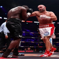 مراد غاسييف يحافظ على لقب العالم للوزن الثقيل بعد فوزه في "IBA PRO 19" 