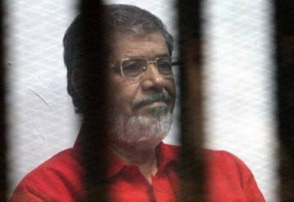 وفاة الرئيس المصري السابق محمد مرسي أثناء جلسة محاكمته